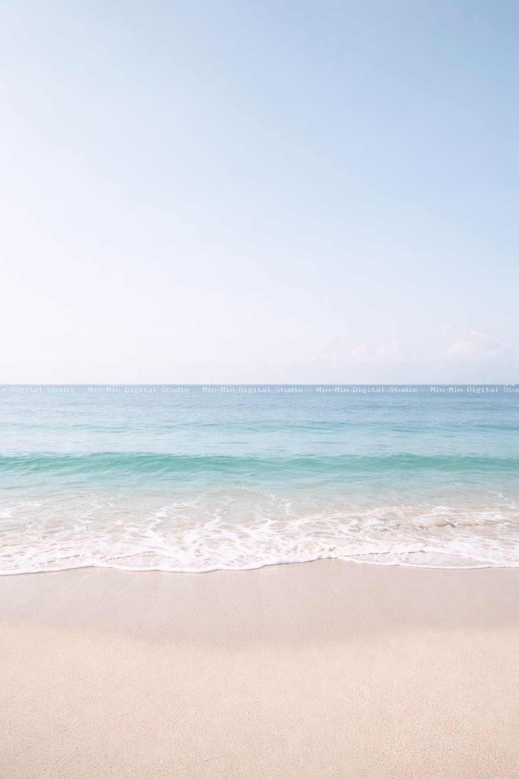 Beach horizon - horizon placed low